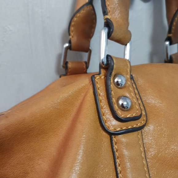 Chocolat Blu Fine Leather Satchel Bag - Picture 10 of 12